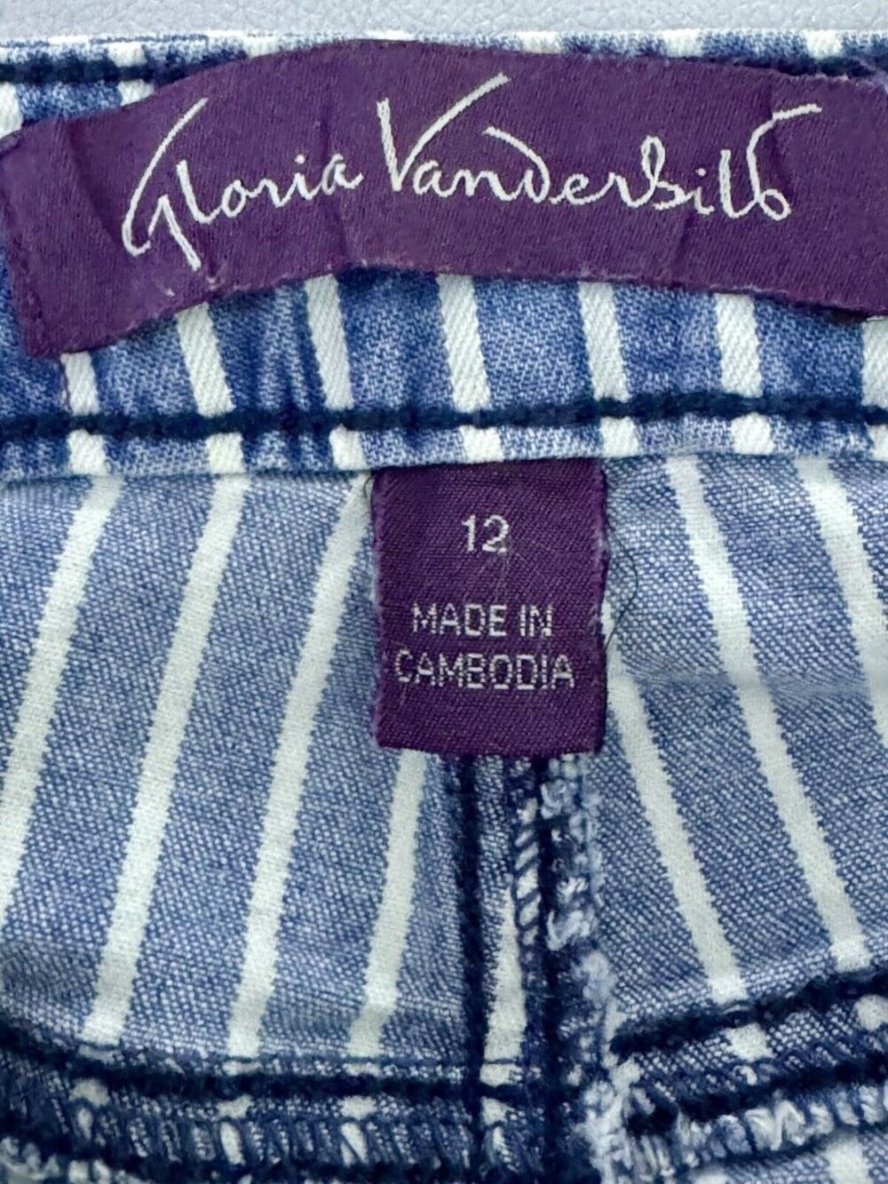 Gloria Vanderbilt Womens Blue/White Rail Straight Leg Jeans Pant Size 12 - Picture 3 of 4